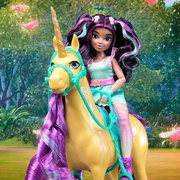 Unicorn Academy Ava Doll and Leaf Unicorn Play Set for Kids - Picture 1 of 7